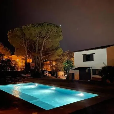 Σπίτι διακοπών Casa Exclusiva, Jardin Y Piscina Privada *